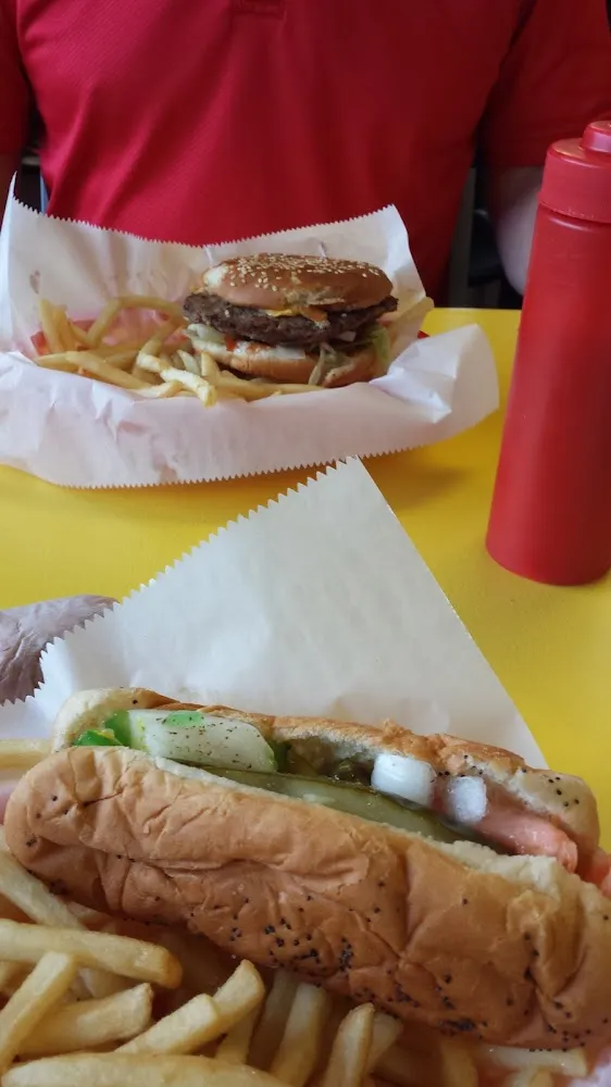 2 Chicago Dogs
